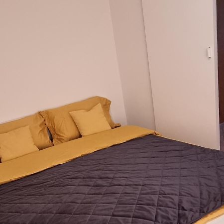 Melody Of Piran Apartment Exterior photo